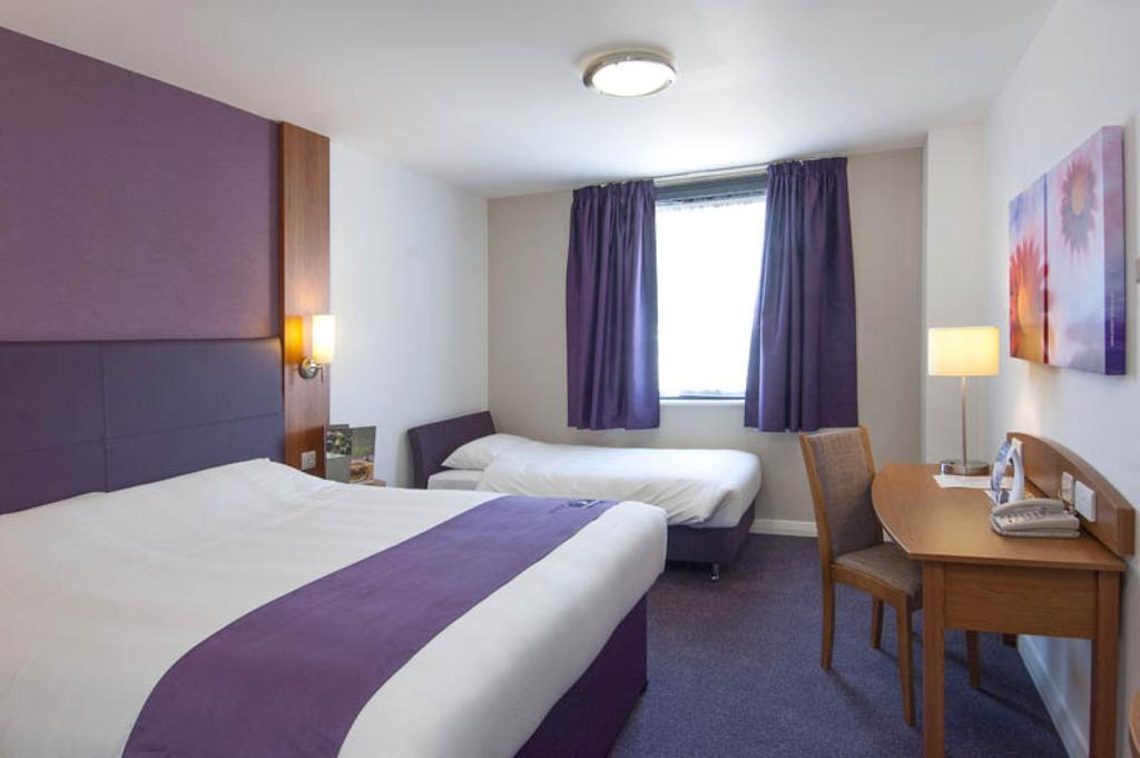Premier Inn Derry / 伦敦德里 客房 照片